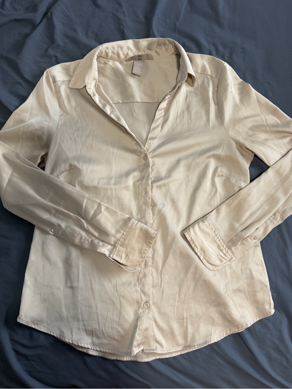 H&M Women's Cream Button-Down Shirt